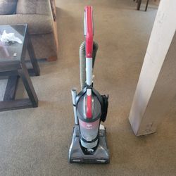 Dirt Devil Vacuum