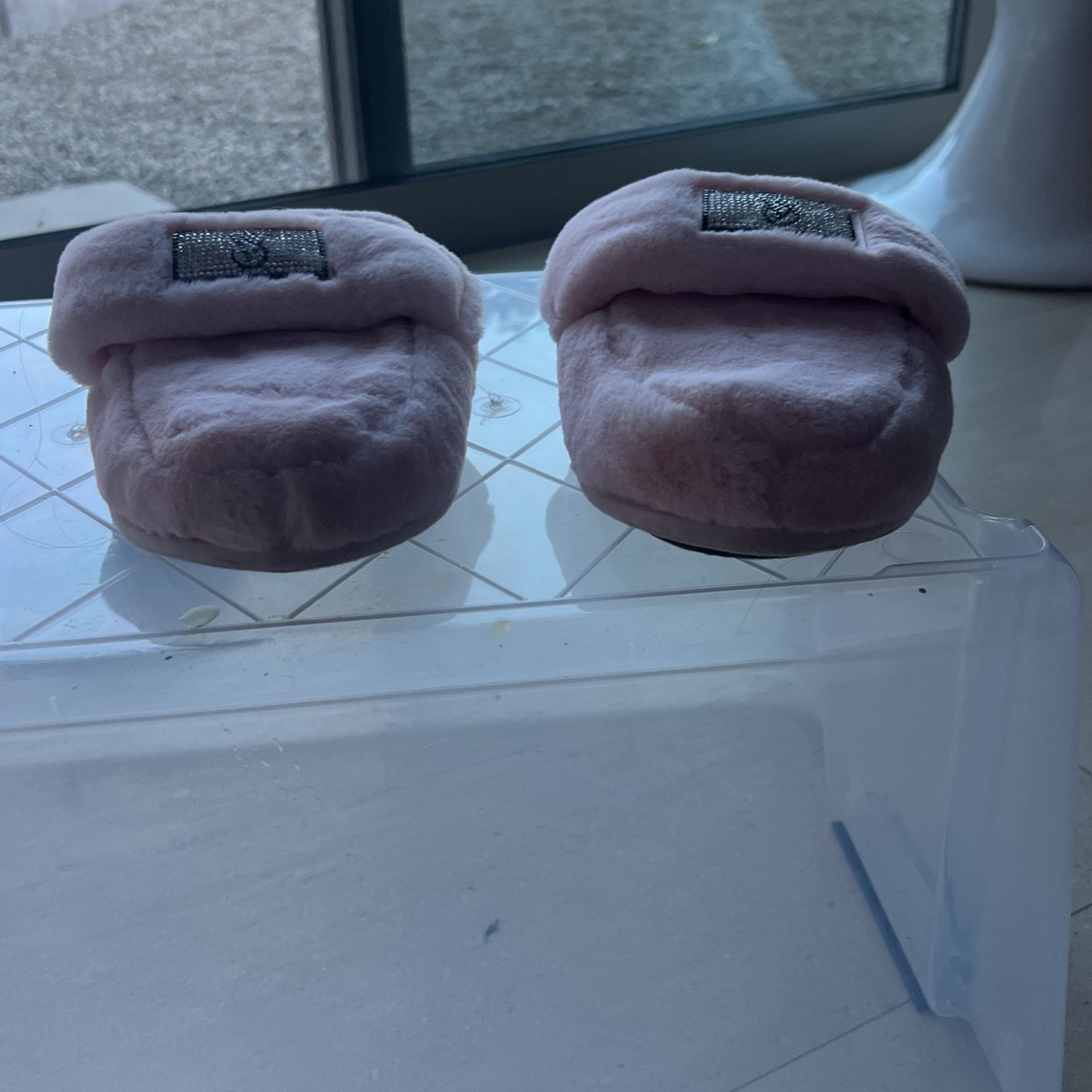 victoria secret slippers