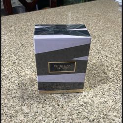 Victoria Perfume 3.4oz 