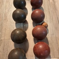 Vintage Bocce Set