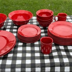 Red Dish Set 