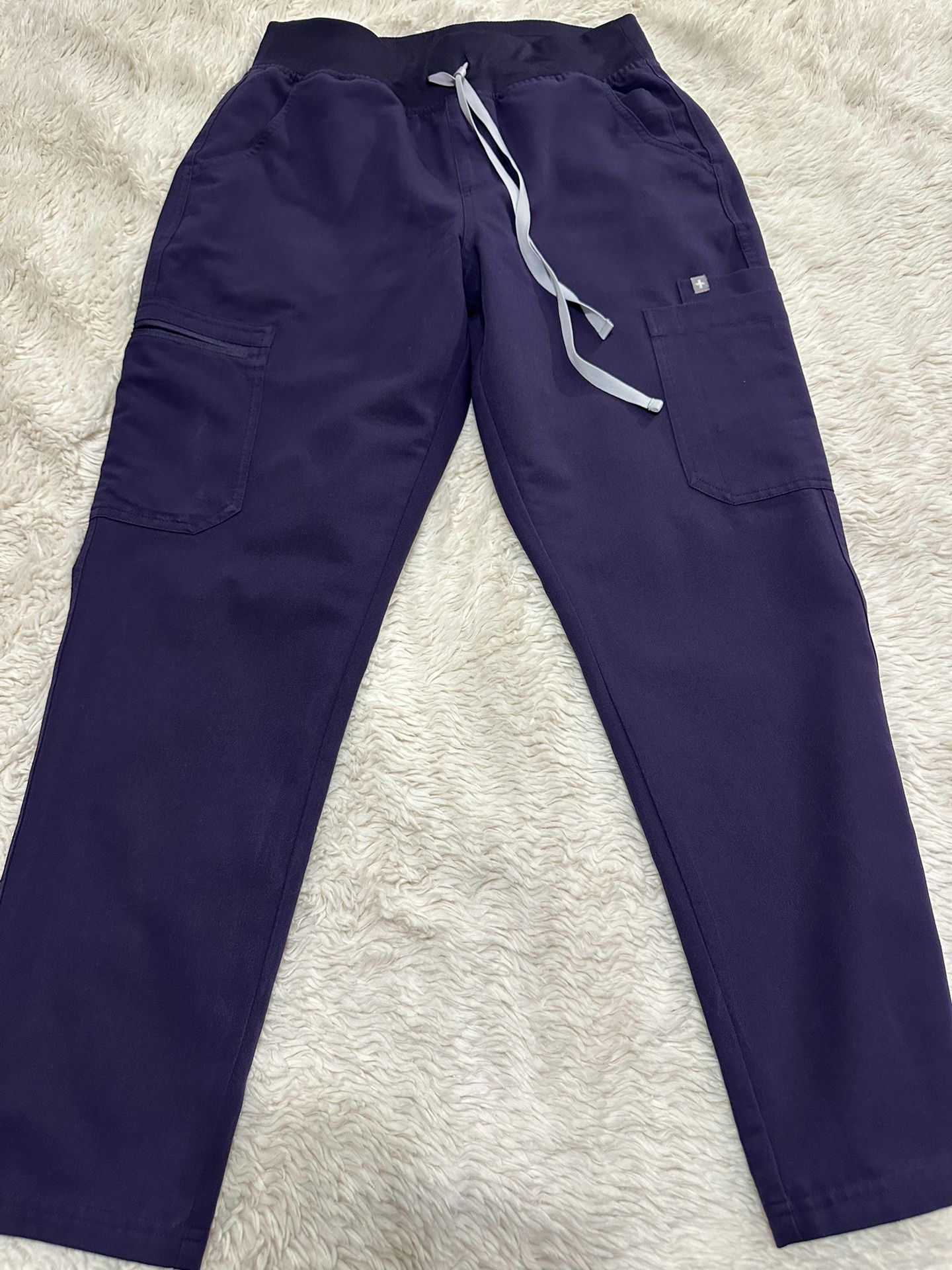 Figs Scrub Set