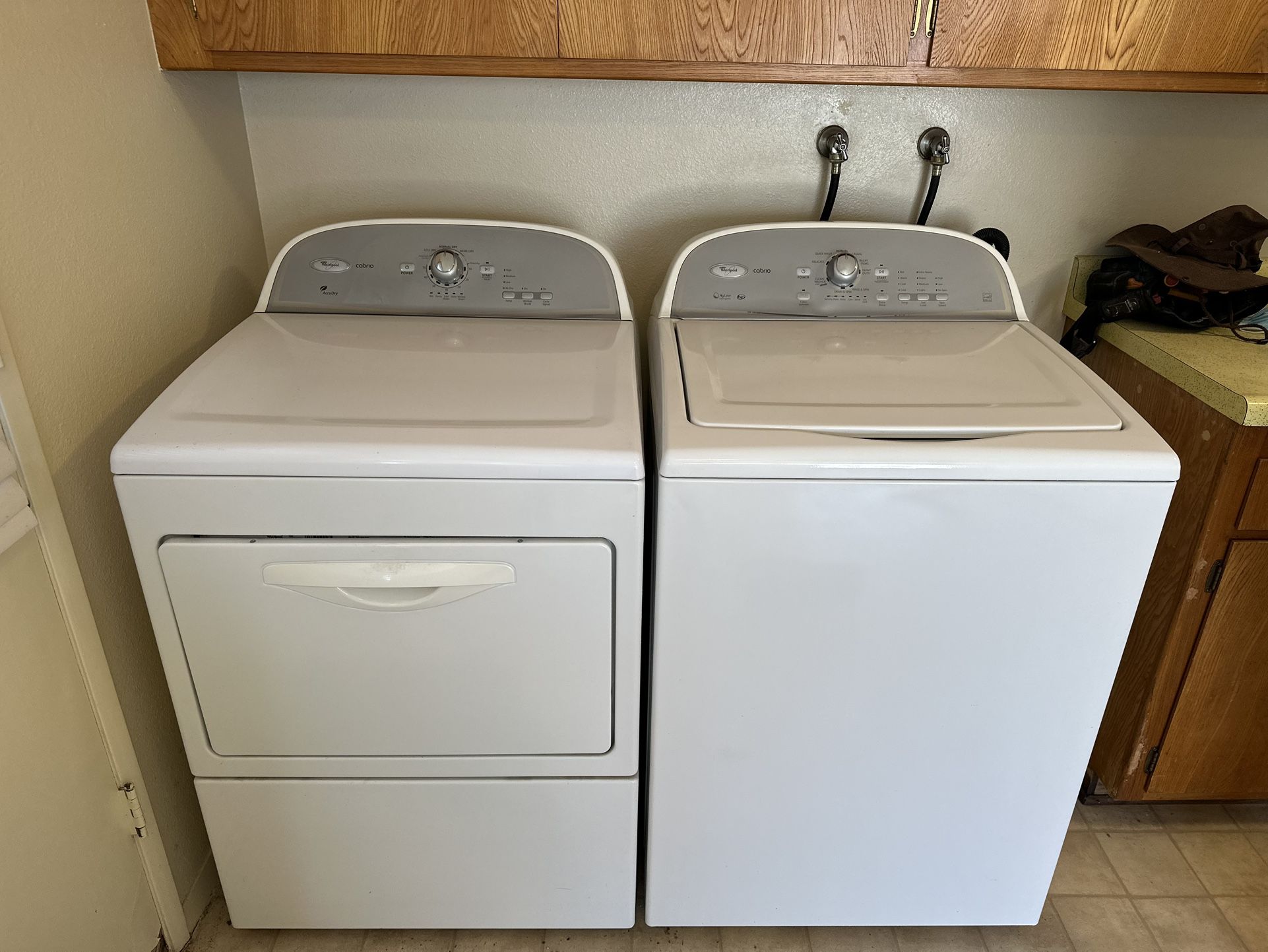 Whirlpool Washer & Dryer Set