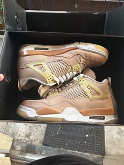 Jordan 4 shimmer size 9 women’s/ 7.5 Men’s