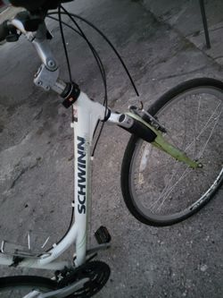SCHWINN BIKE 27" EXCELLENT CONDITION