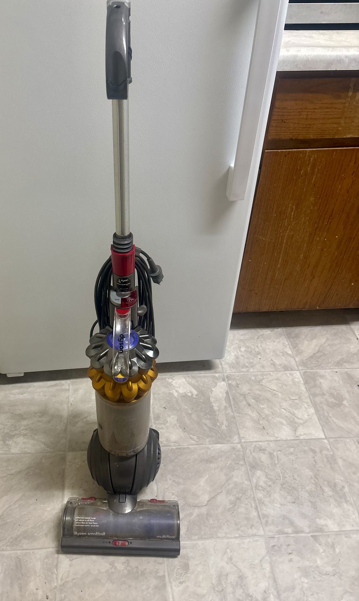 Dyson Small Ball