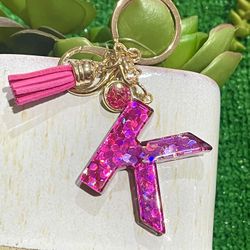 New Letter Alphabet Keychain Crystal Resin  (Nuevo).  NO TRADES.   NO SHIPPING.  (EAST PALMDALE)
