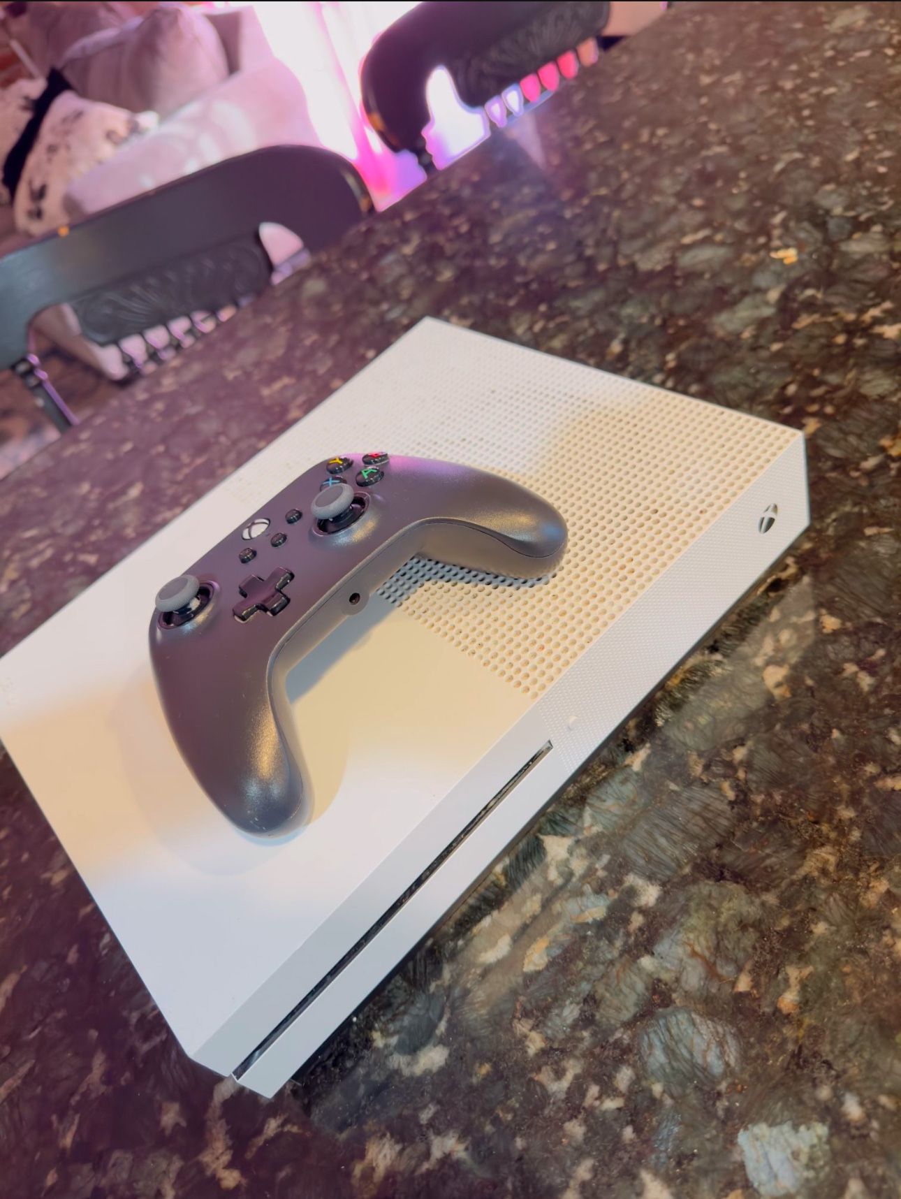 Xbox One S