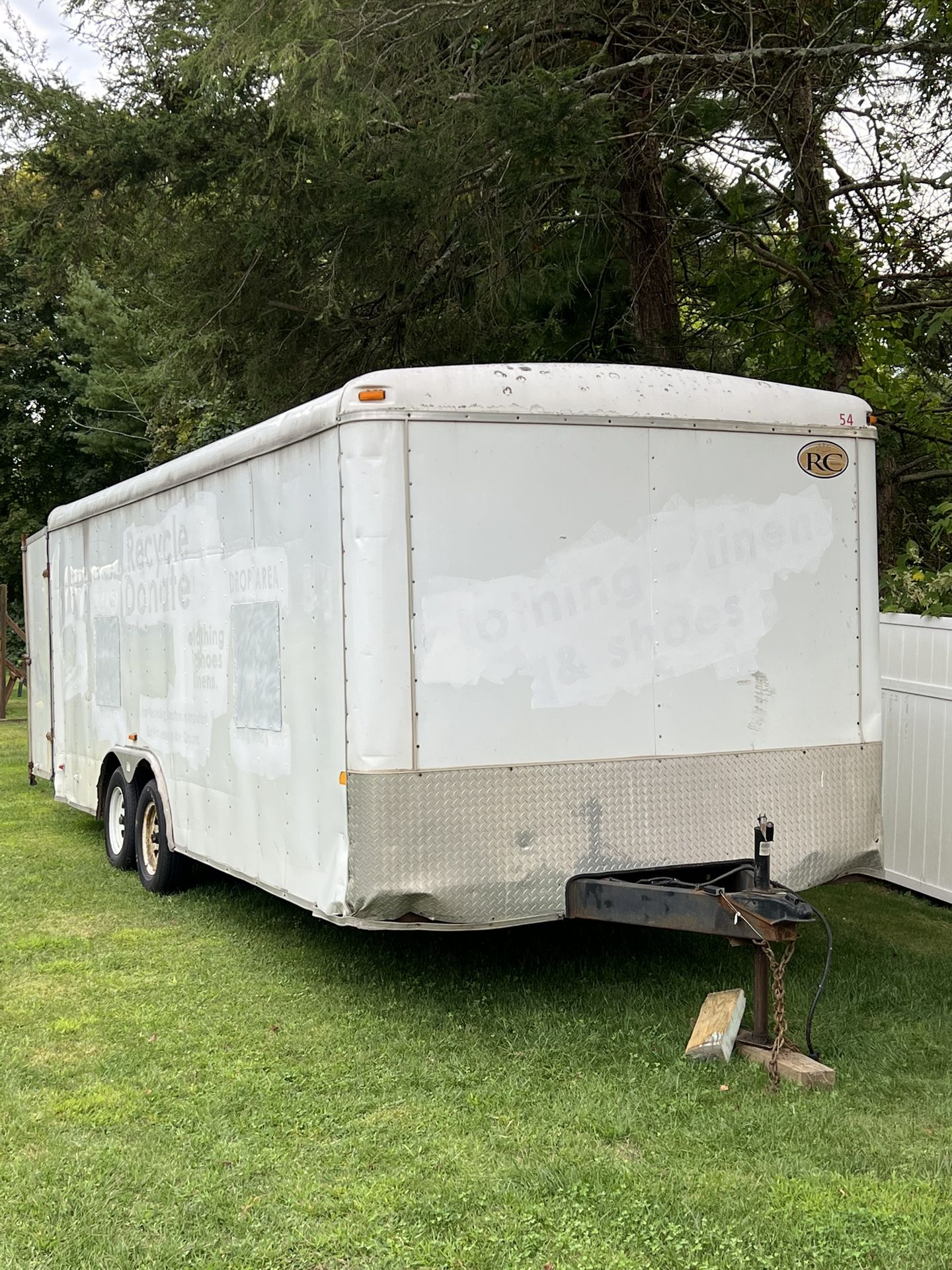 20 X 8 TRAILER ENCLOSE CONTAINER STORAGE TRAILER HAULER 