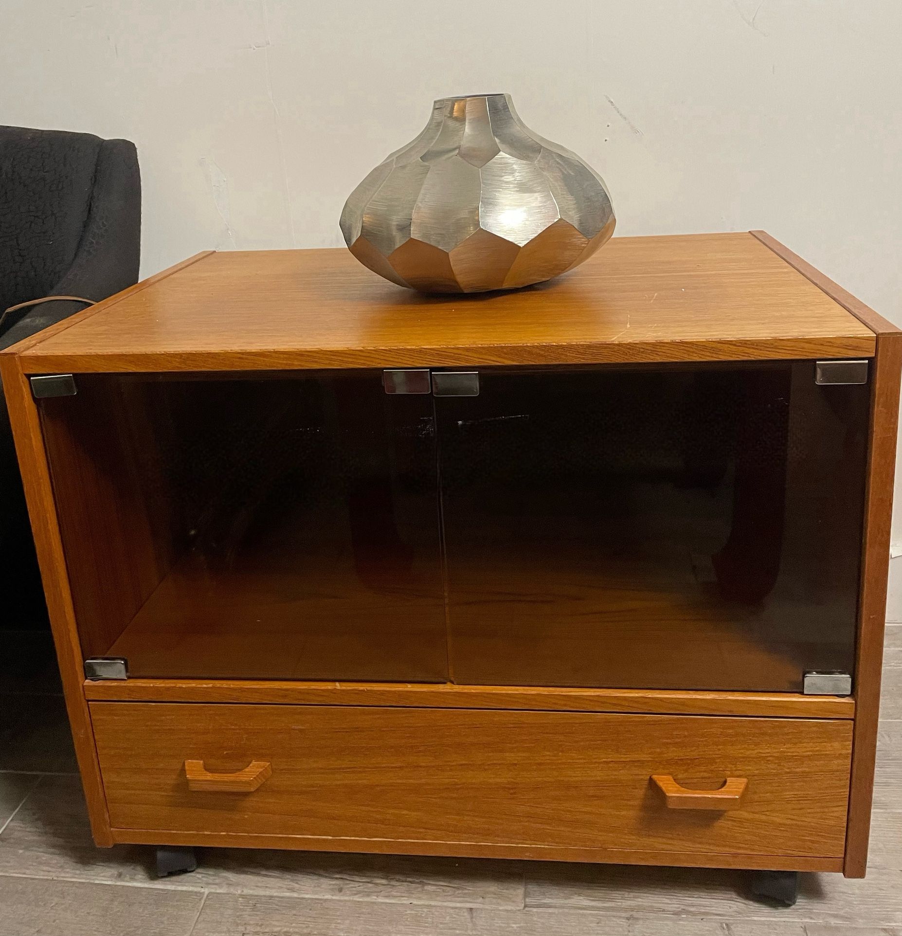 Teak Real Wood Entertainment Stand w/ Wheels