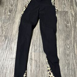 DKNY leggings 