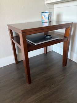 End table