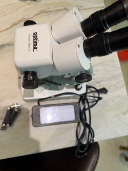 Microscope