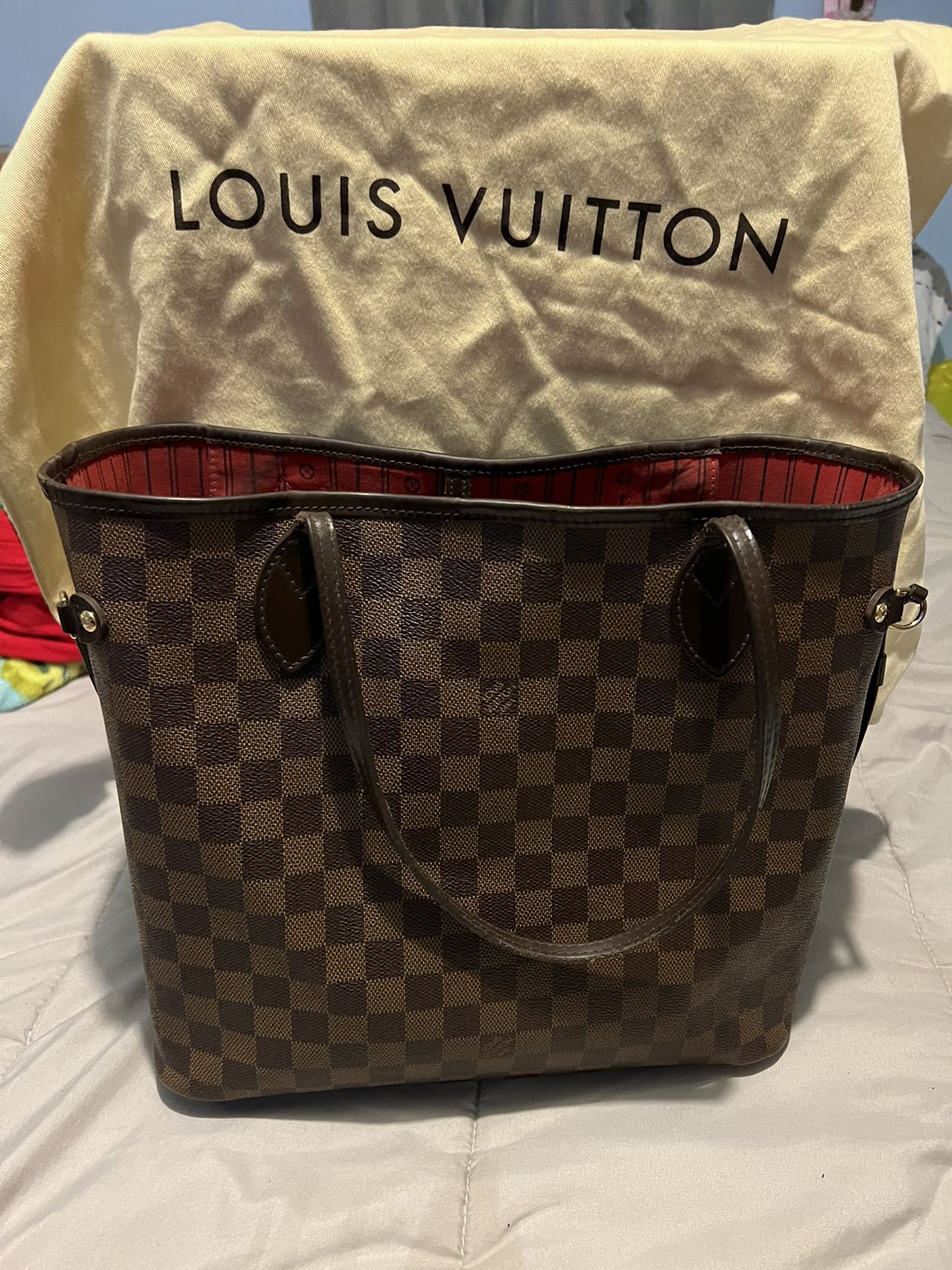 Louis Vuitton Travel Wallet for Sale in Phoenix, AZ - OfferUp