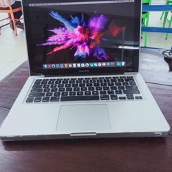 Apple MacBook Pro 13” I5 Processor 4GB RAM 500GB HDD $140