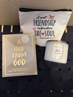 CHRISTIAN GIFT SET/ ALL NEW ITEMS: zippered pouch + Scripture cards+ White Barn candle