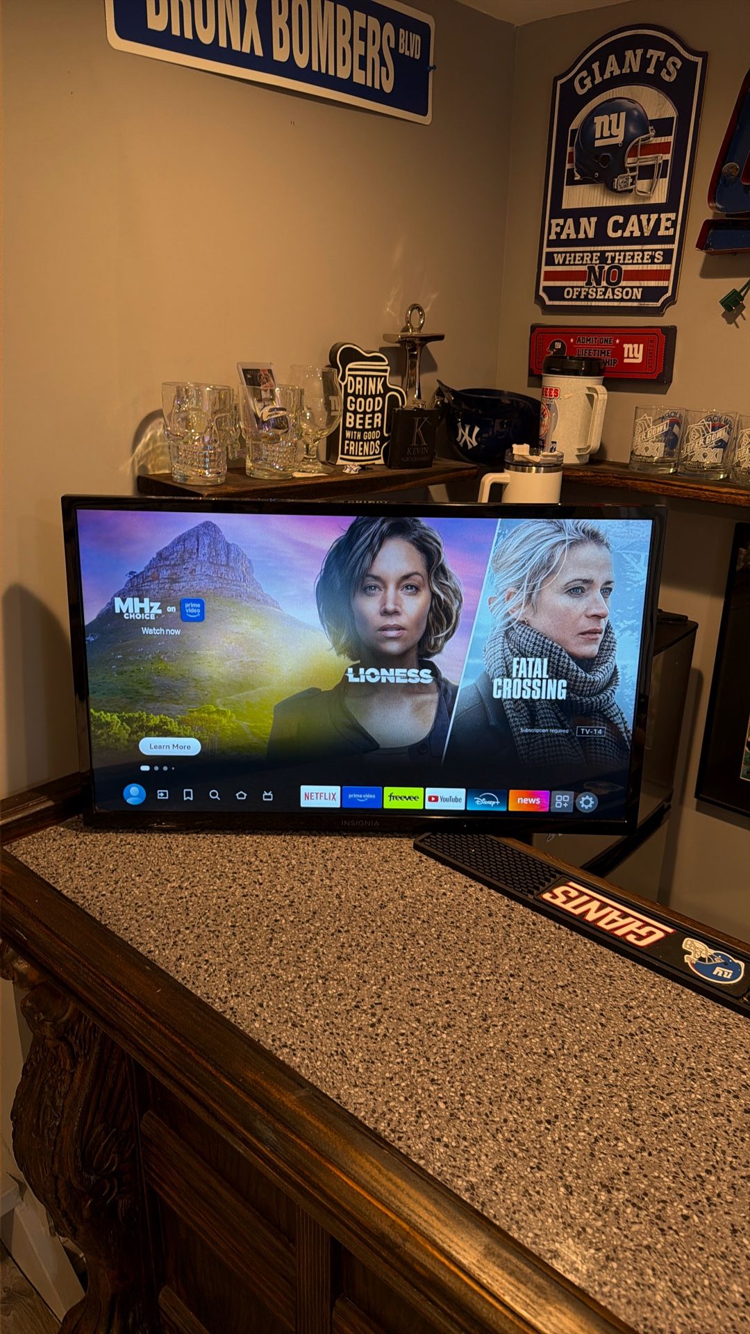 Insignia 32 Inch Smart Fire TV F-20 Series