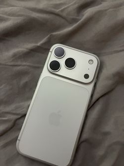 iPhone 17