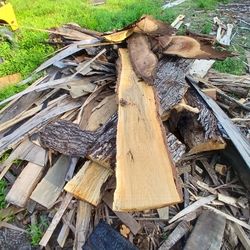 FREE SCRAP WOOD 