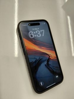 iPhone 15 Unlocked For Any Carrier