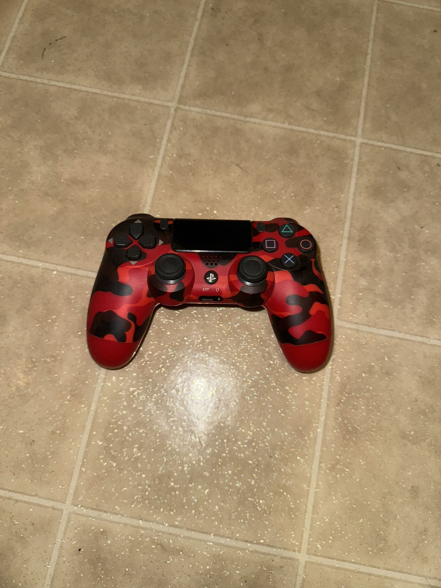 PS4 CONTROLLER