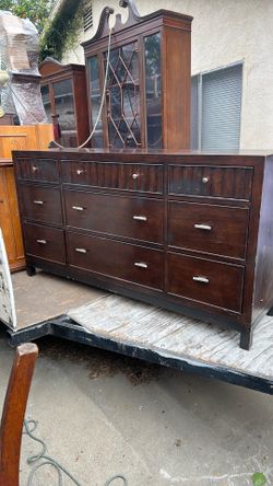 Dresser 67”x18” x36