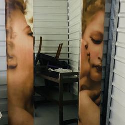 The Kiss Mirror 6 Feet Tall