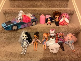 LOL OMG dolls & car