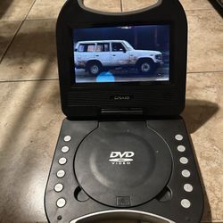7-inch movie player
