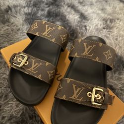 Louis Vuitton Sandals