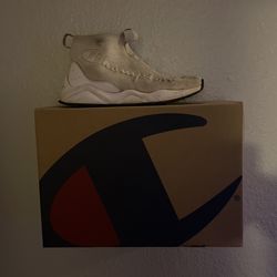 Womens  And Mens Champion Shoes 