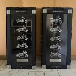 2 Harley Davidson Motorcycles of the 1980s & 1990s Shadowbox 2007-2008 Display Sets