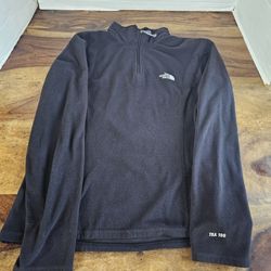The North Face Fleece Women's Size Medium 1/4 Zip TKA 100 Glacier Classic Black