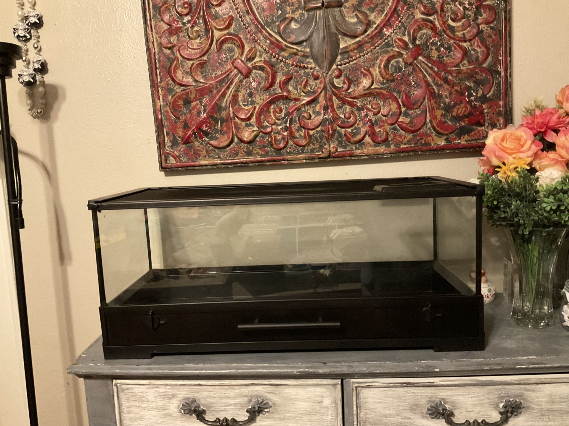 Thrive Easy Clean Reptile Terrarium