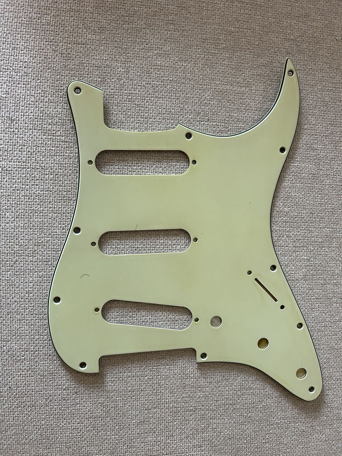 Stratocaster Mint Green 3-ply Pickguard