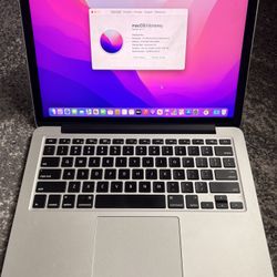 Used MACBOOK pro 2015 8GB 
