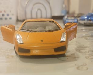 Lamborghini Gallardo made by kinsmart 1/32