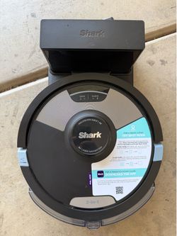 Shark Ai Ultra 2 in 1 Robot Vacuum & Mop