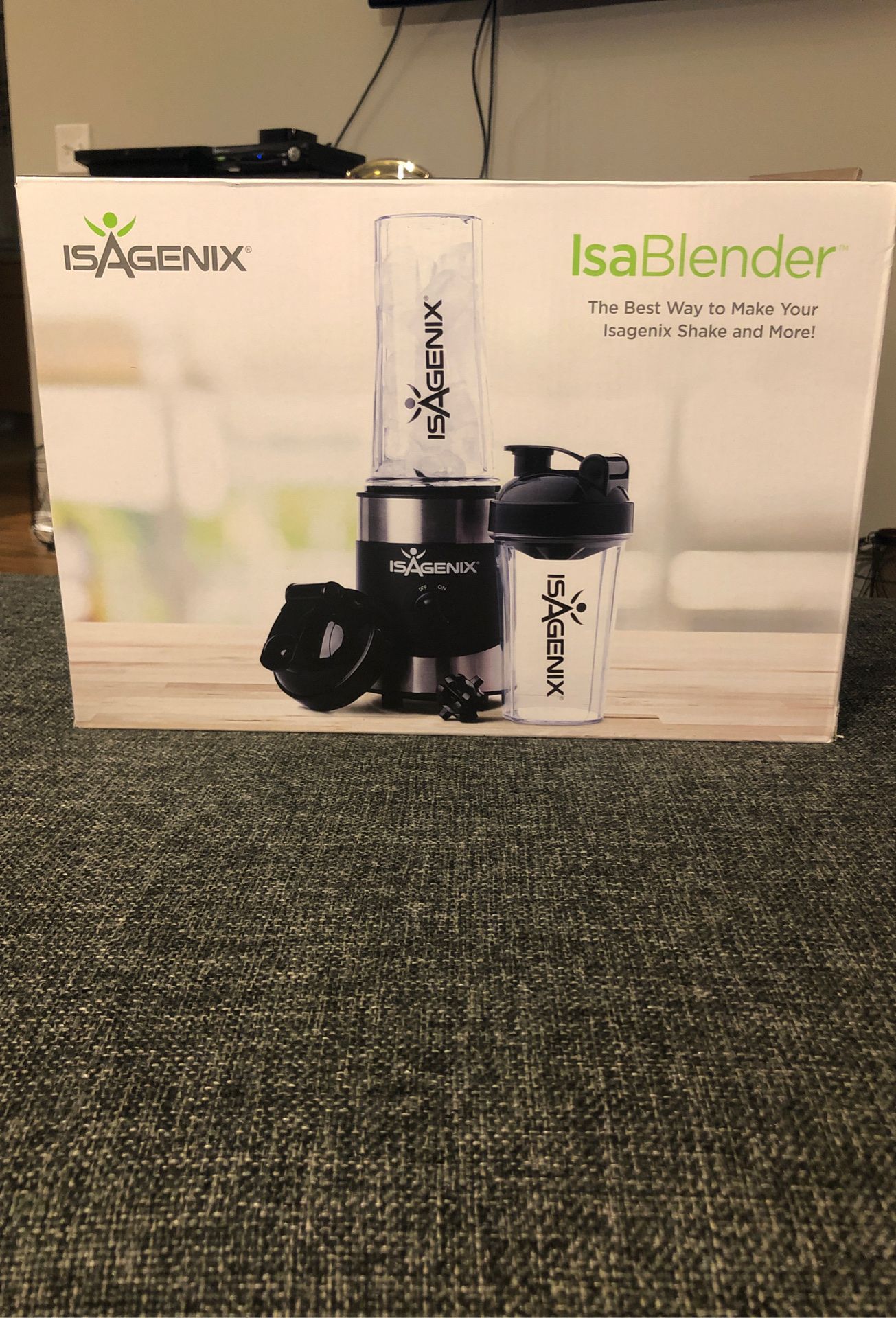 IsaBlender by IsaGenix (shaker included!)