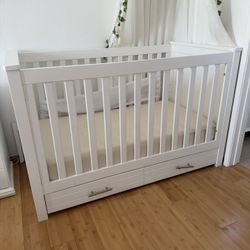 Beautiful Baby Crib – Gently Used
