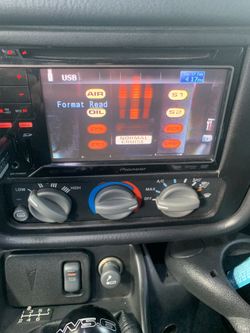 Pioneer Double Din Radio