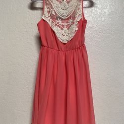 Women’s Dresses 