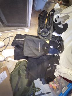 4 underwater divers full gear +some