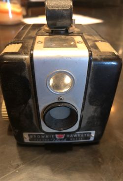 Antique Brownie Hawkeye Camere