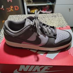 Nike Shoes Size 91/2