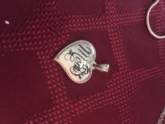 Silver necklace charm (Mom)