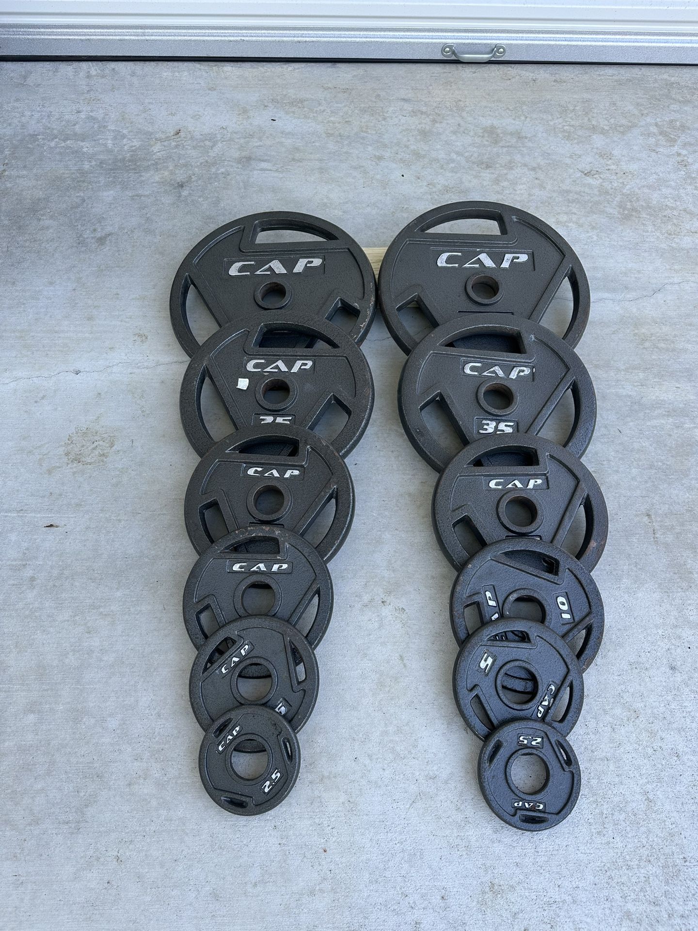 Cap Olympic Barbell Grip Weight Plates $260