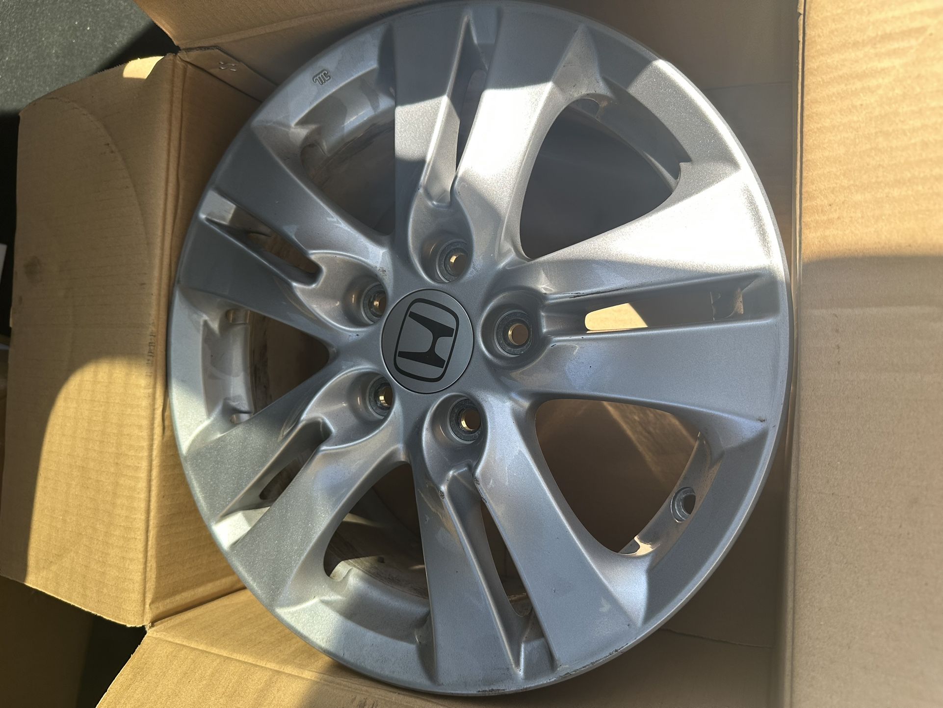4 Honda Accord Factory 16 Inch Rims