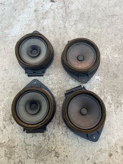 Stock spkrs gmc yukon