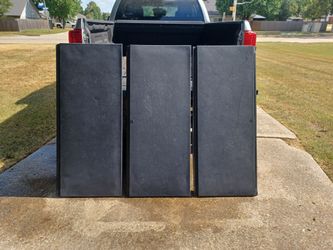 07 cadillac escalade or avalanche tonneau cover - used
